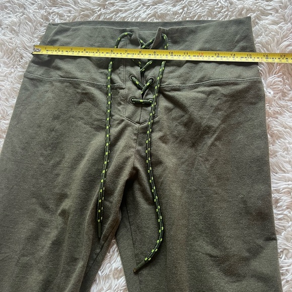 Aerie Green Leggings - Picture 5 of 7